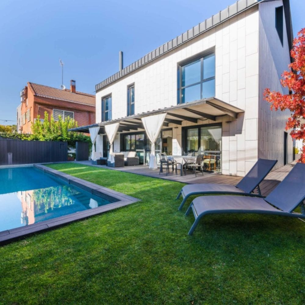 DeSalas Luxury Homes – La Milla de Oro – Barrio Salamanca – La Moraleja – imagen 2