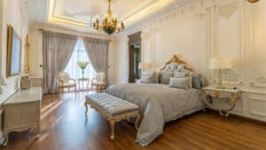 Hoteles de lujo cerca de La Moraleja en la zona norte de Madrid, alojamientos exclusivos de cinco estrellas próximos a urbanización La Moraleja.